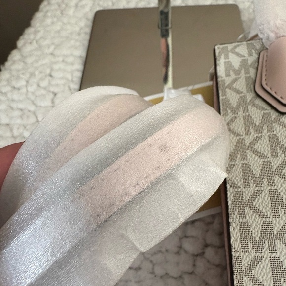 Michael Kors Cream and Pink Mini Bag - Picture 11 of 16